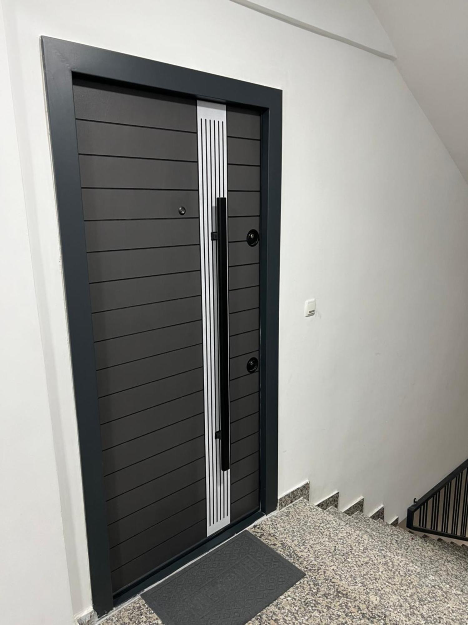 Claria Private Parking